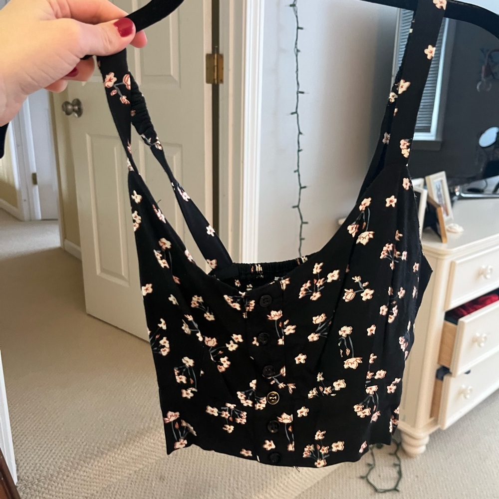 VIDA Black Floral Crop Top